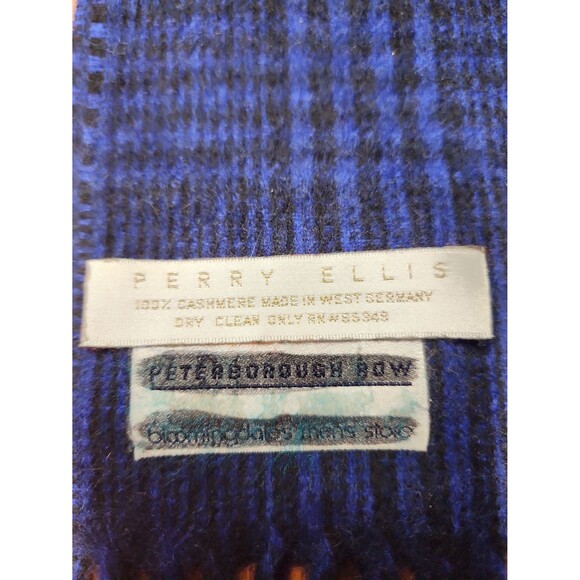 Perry Ellis 100% Cashmere Blue & Black Plaid Scarf - Picture 2 of 5